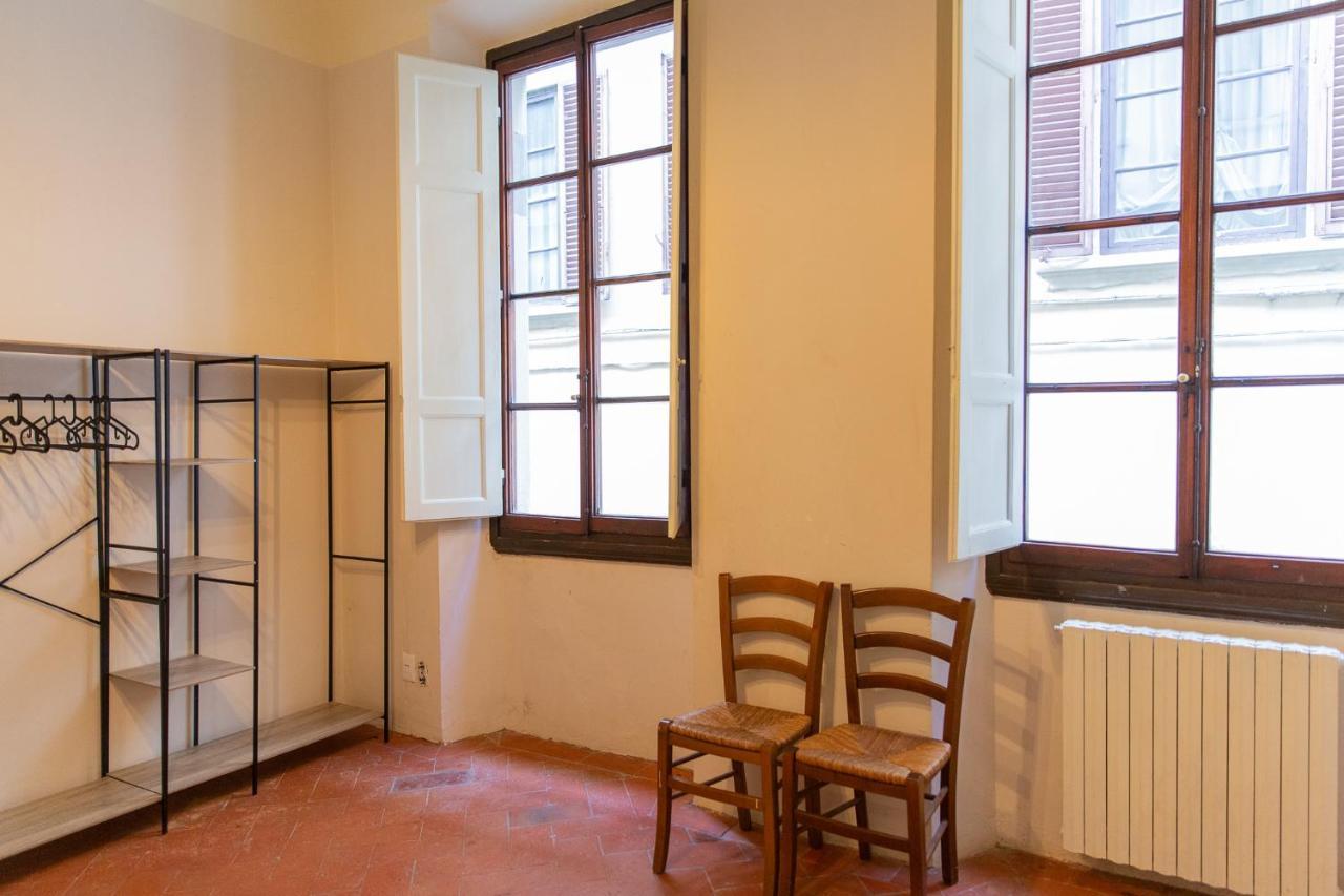 Charming Apartment By Bargello Museum Florence Exterior photo